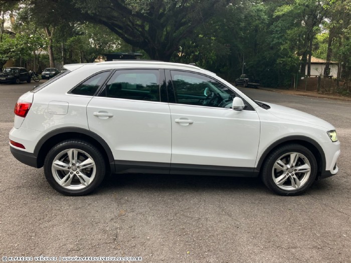 Audi Q3 AMBIENTE QUATTRO 2.0 TFSI 2015/2016